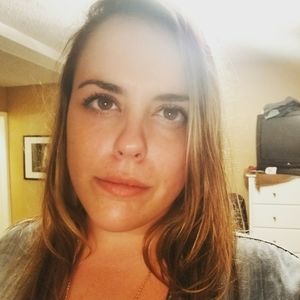 Meet your Posher, Lindsey